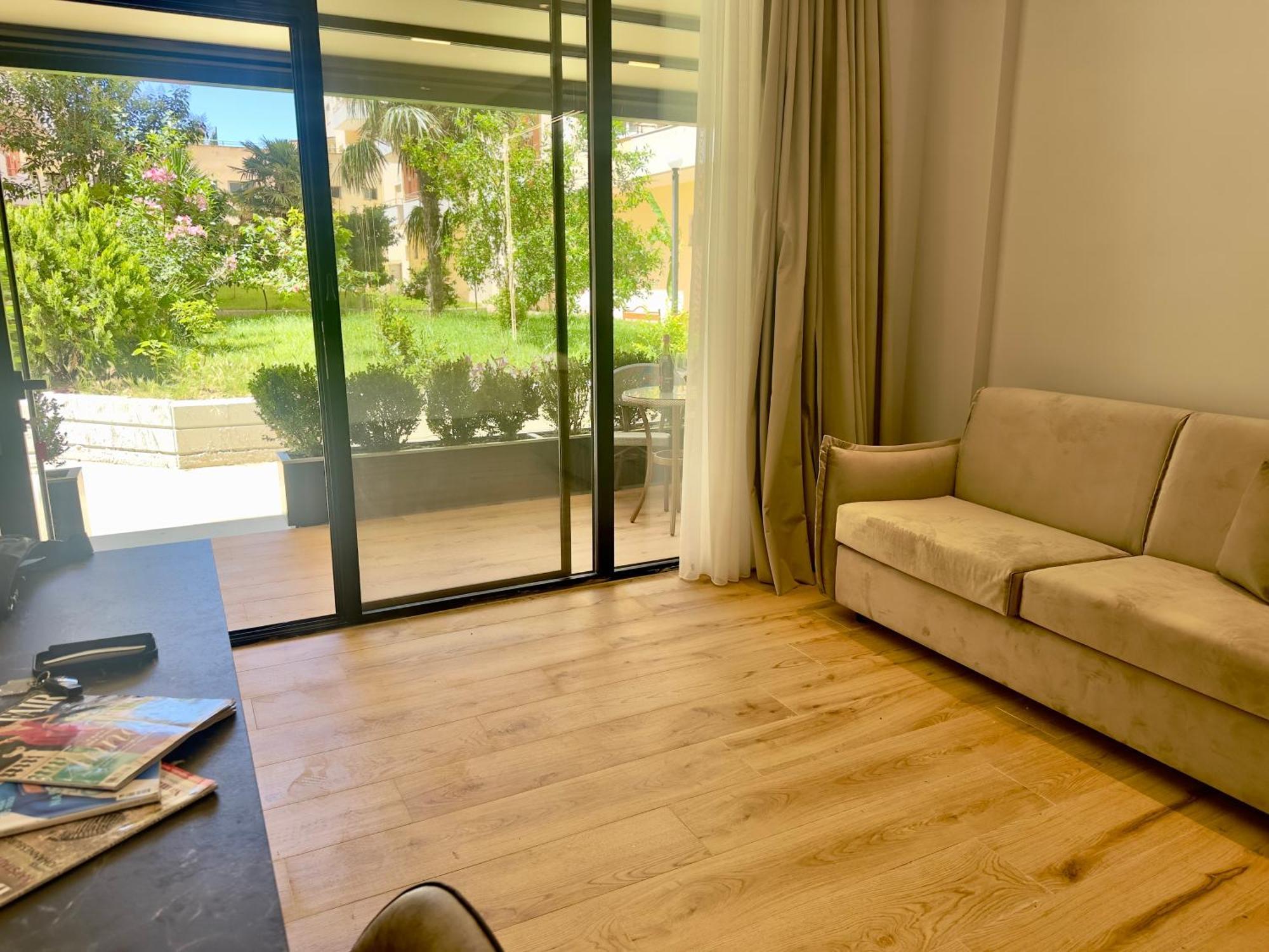 Elmar Comfort Vlorë Exteriér fotografie