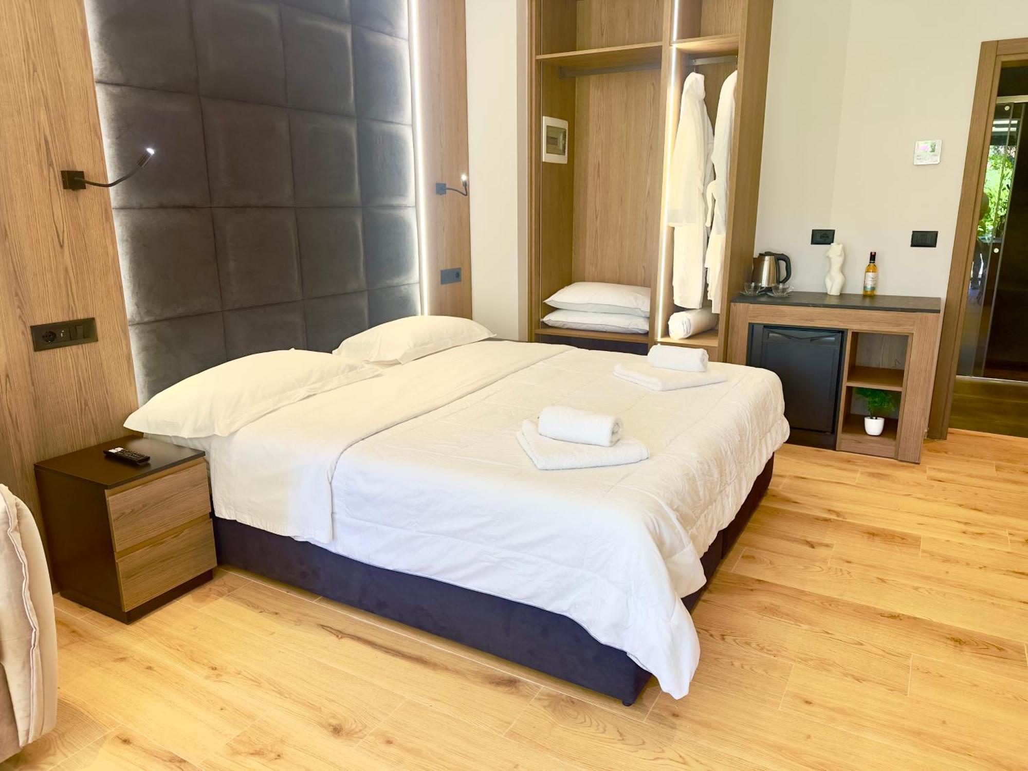 Elmar Comfort Vlorë Exteriér fotografie