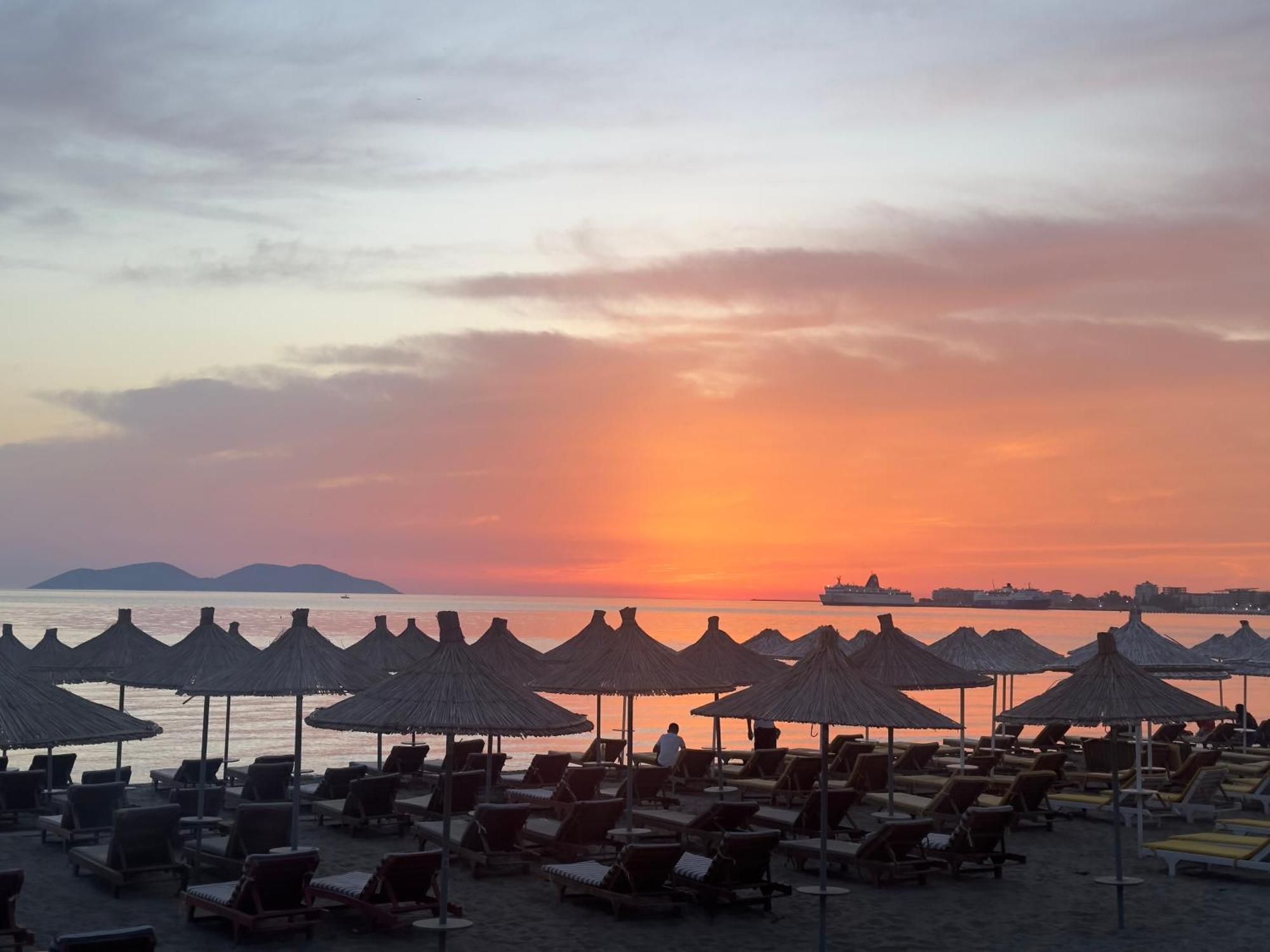 Elmar Comfort Vlorë Exteriér fotografie